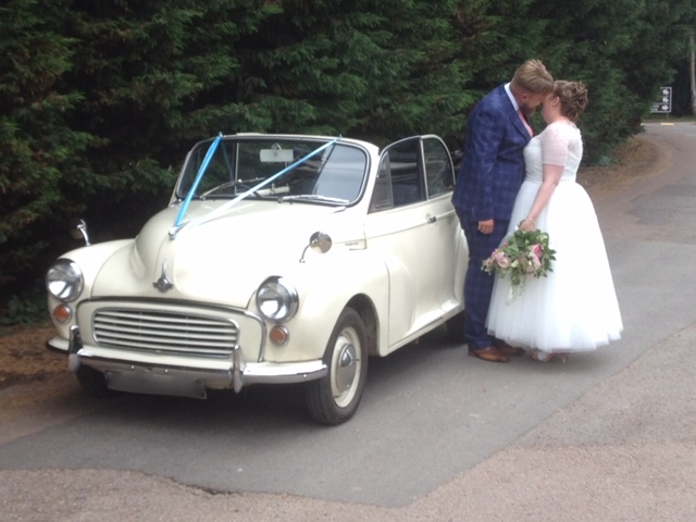 Morris Minor - Perfect for Weddings